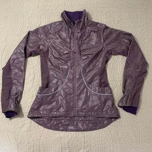 lululemon Purple Windbreaker, size 6